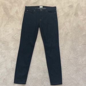 BARELY WORN Hudson mid rise skinny jeans